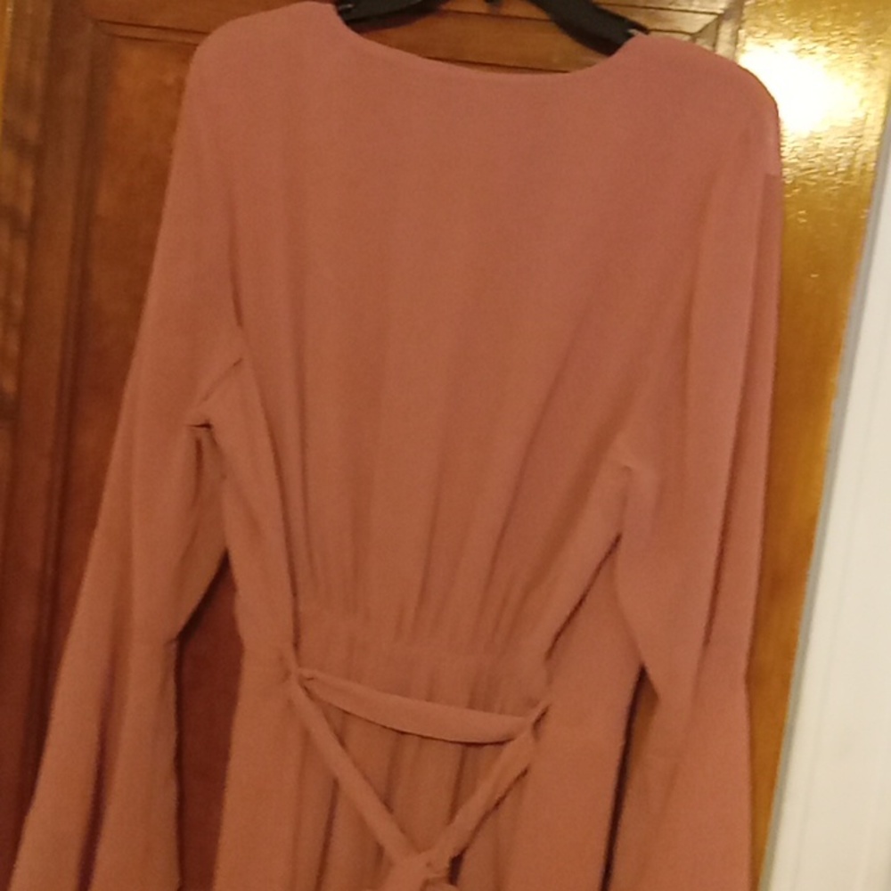 Top - Picture 3 of 5